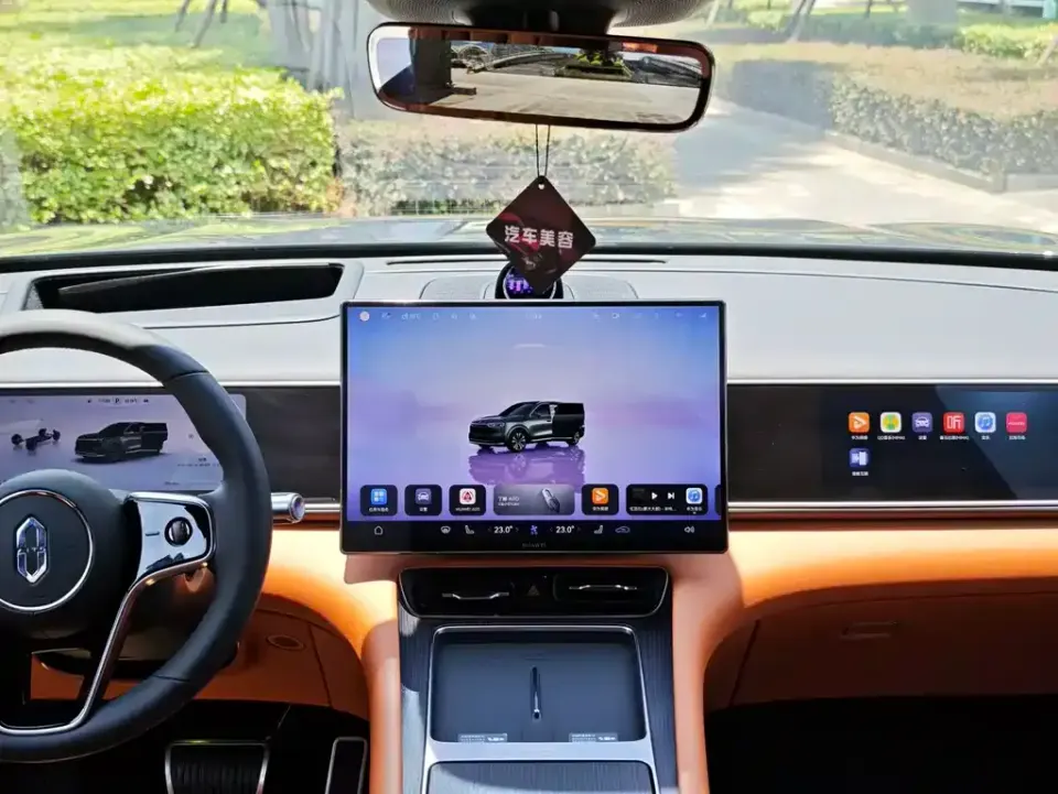 AITO AITO M8