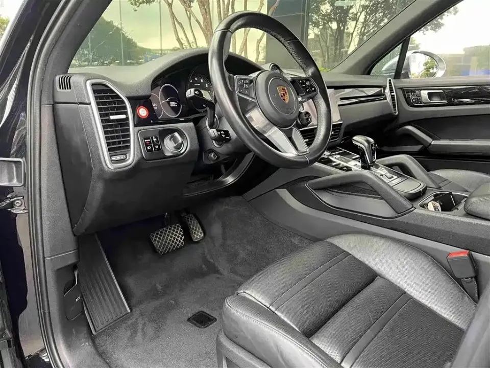 Porsche Cayenne Hybrid