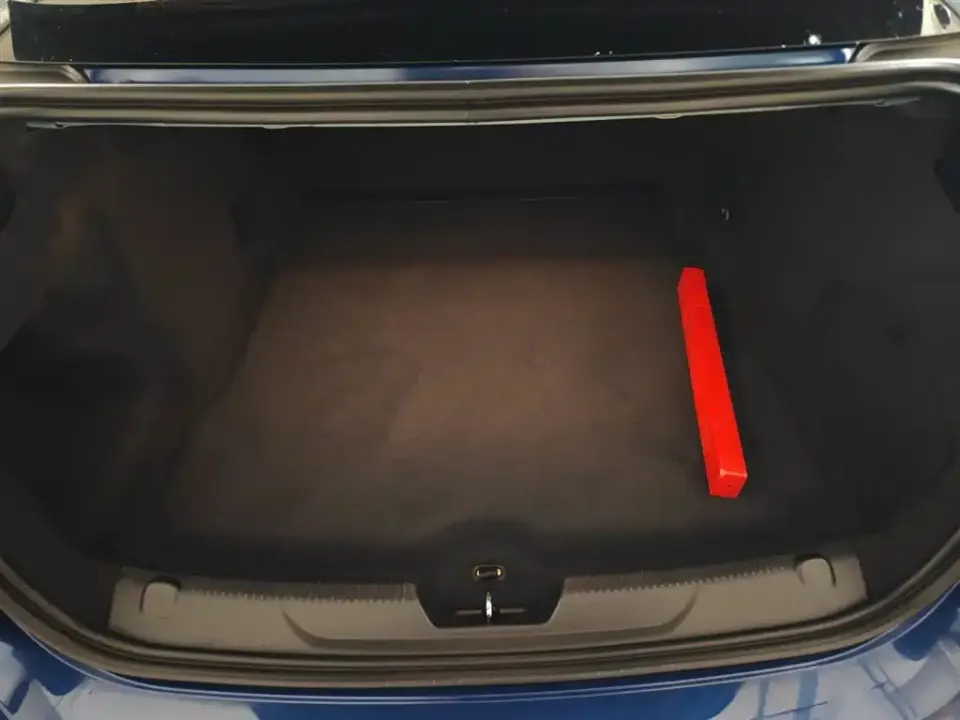 Jaguar XEL