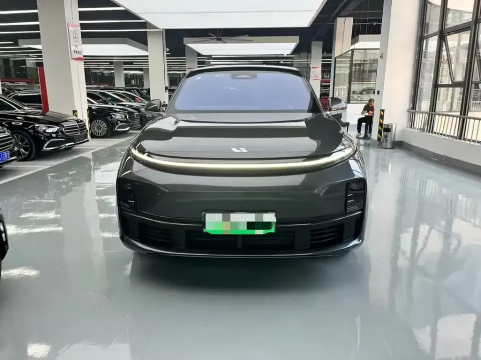 Li Li L7