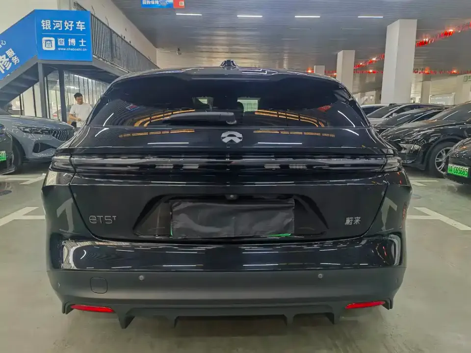 Nio ET5T