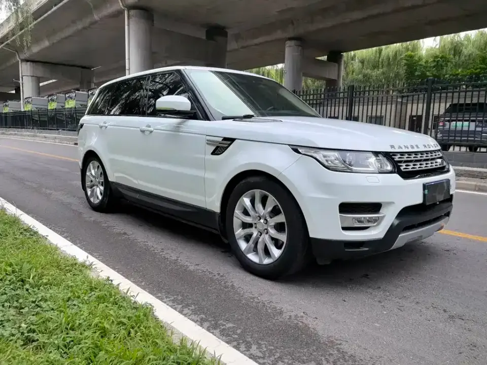 Land Rover Sport