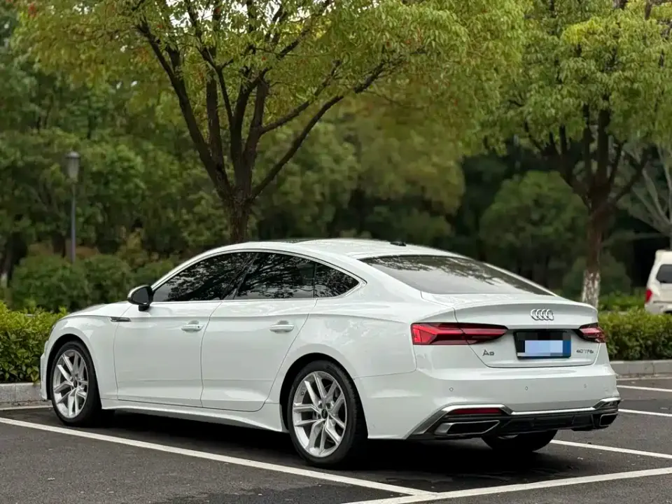 Audi A5 (Import)