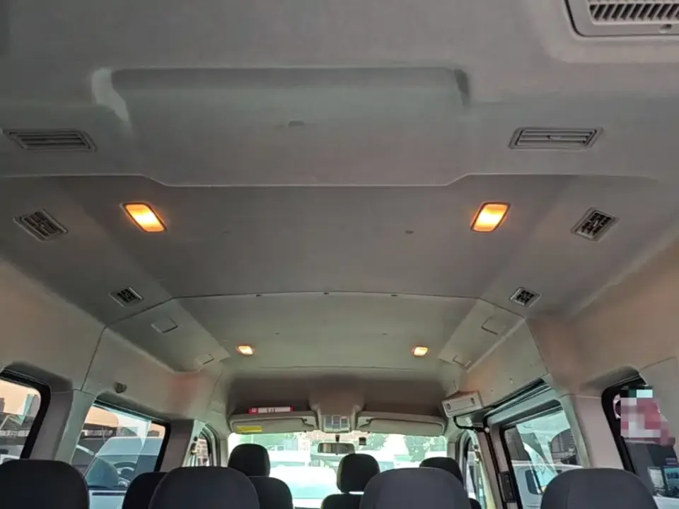 Maxus V80