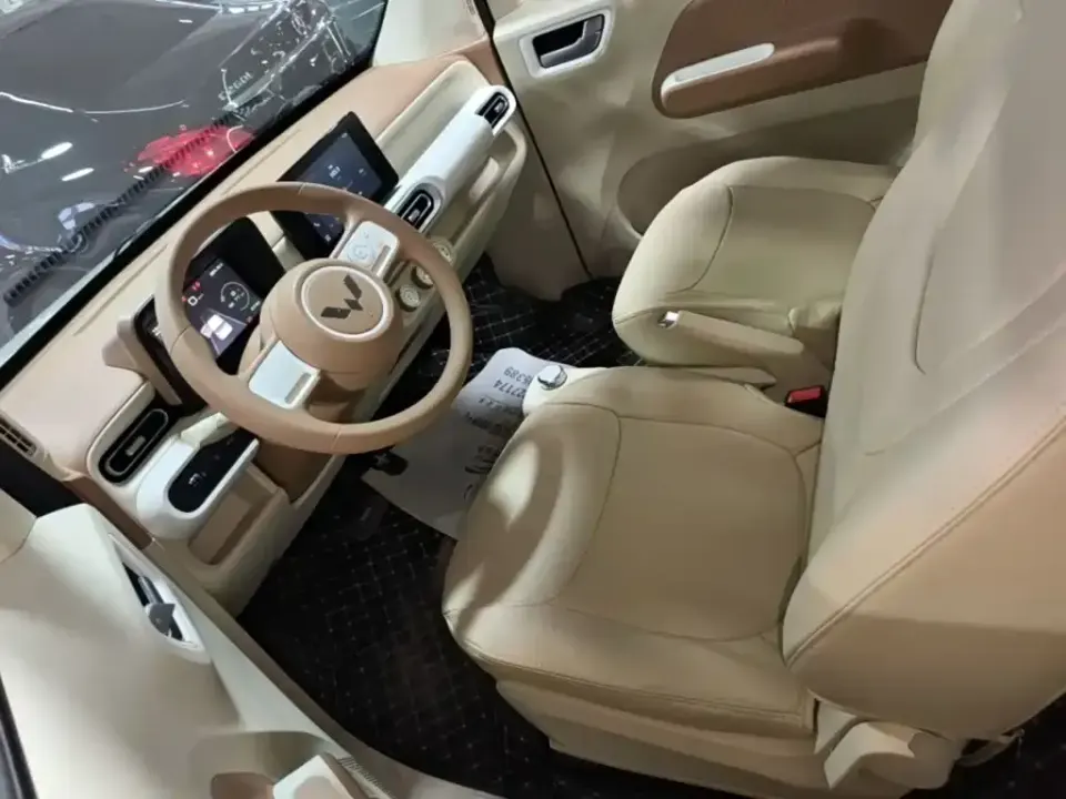 Wuling MINIEV