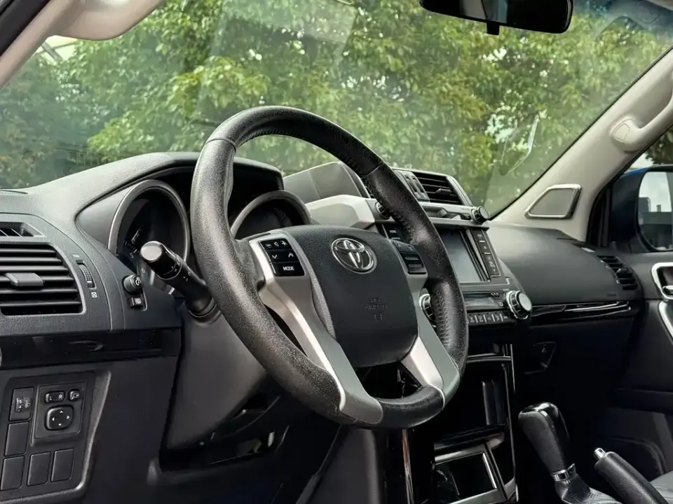 Toyota Prado (Import)