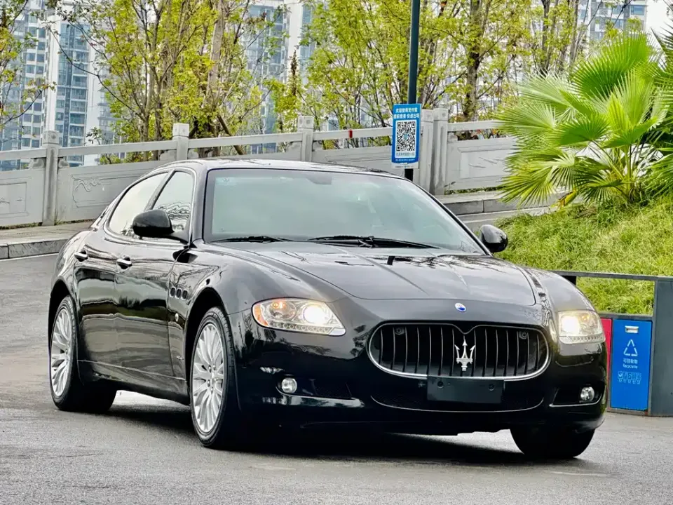 Maserati Quattroporte