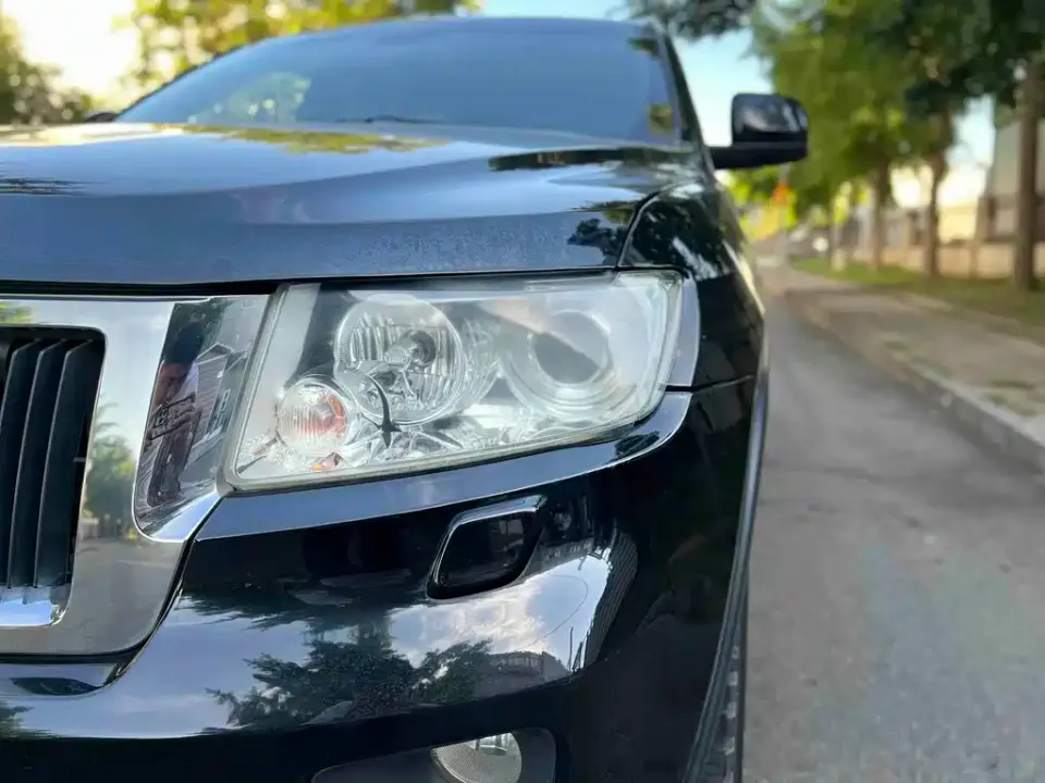 Jeep Grand Cherokee (Import)