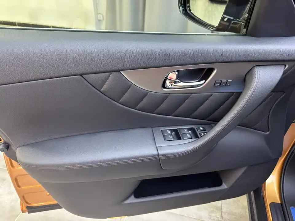 Infiniti FX