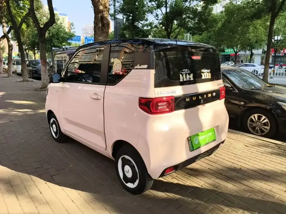 Wuling MINIEV