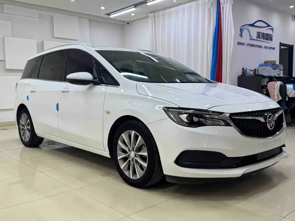 Buick GL6