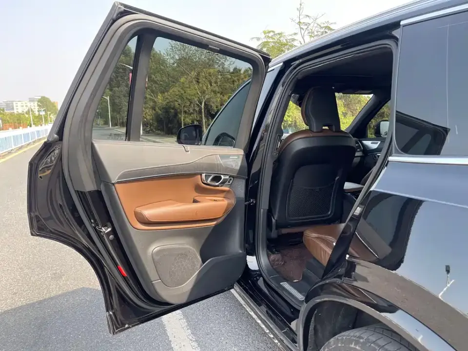 Volvo XC90 PHEV