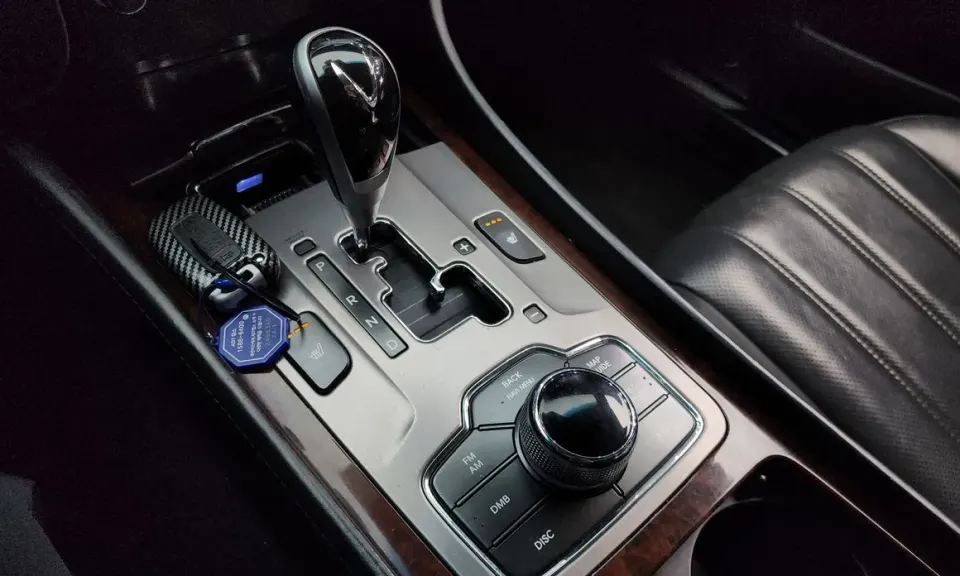 Hyundai Equus