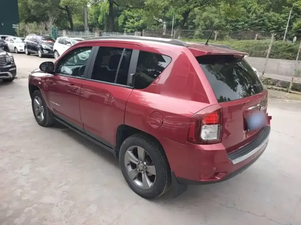 Jeep Compass (Import)