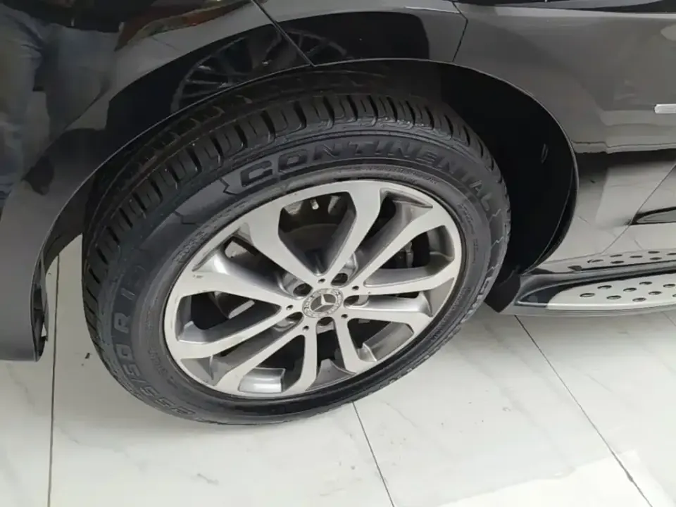 Mercedes-Benz GLE (Import)