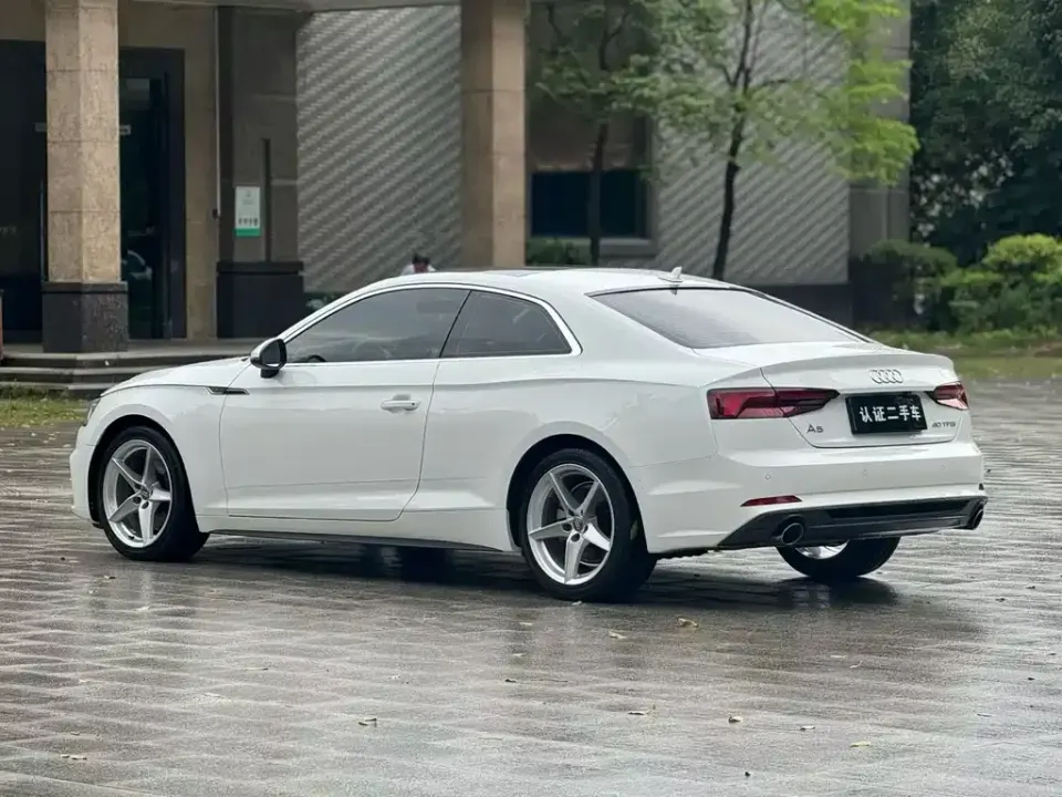 Audi A5 (Import)