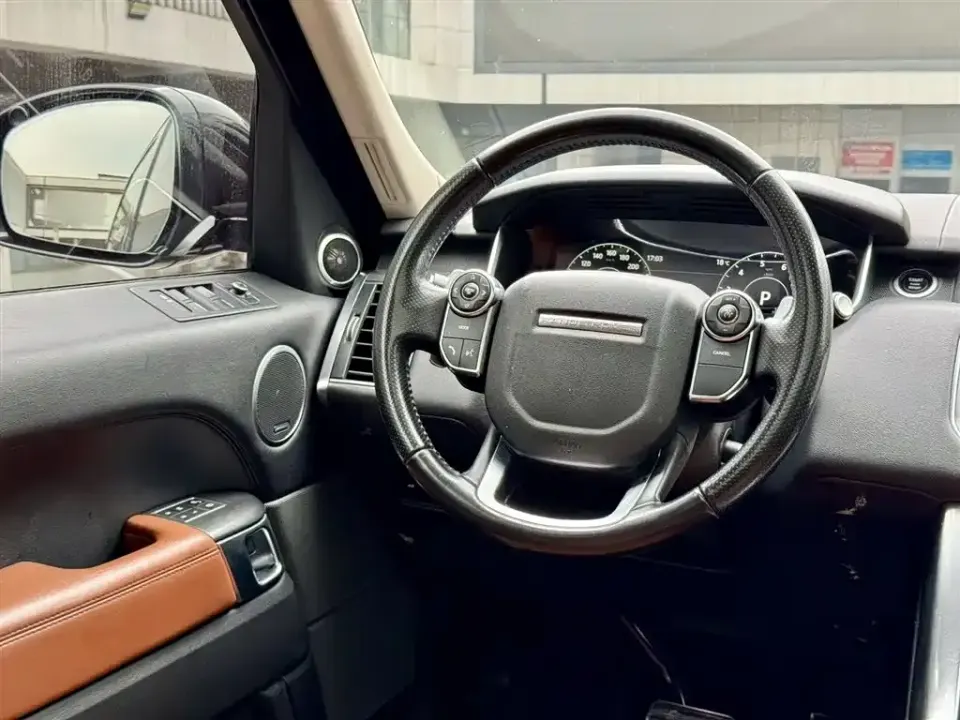 Land Rover Sport