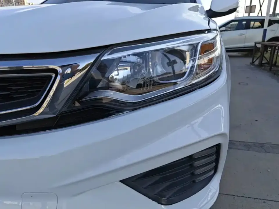 Geely Vision