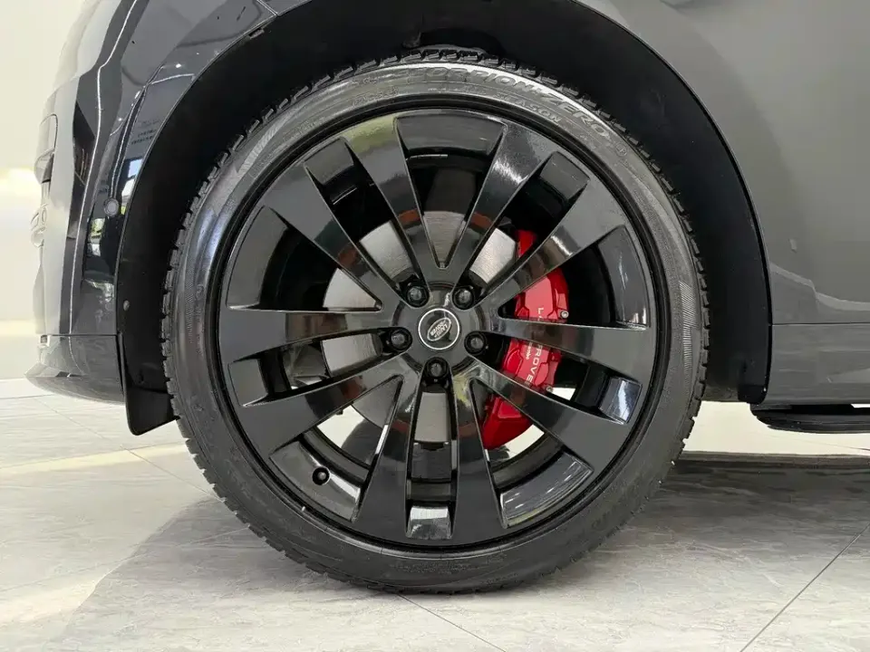 Land Rover Sport