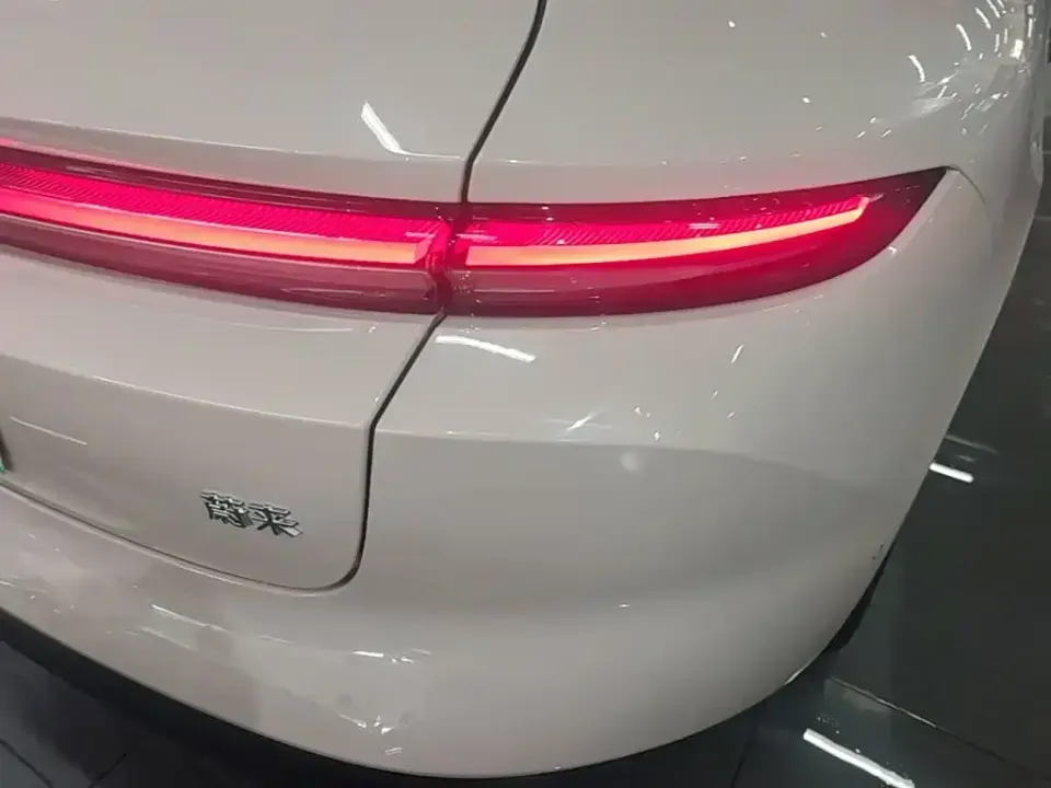 Nio ET5T