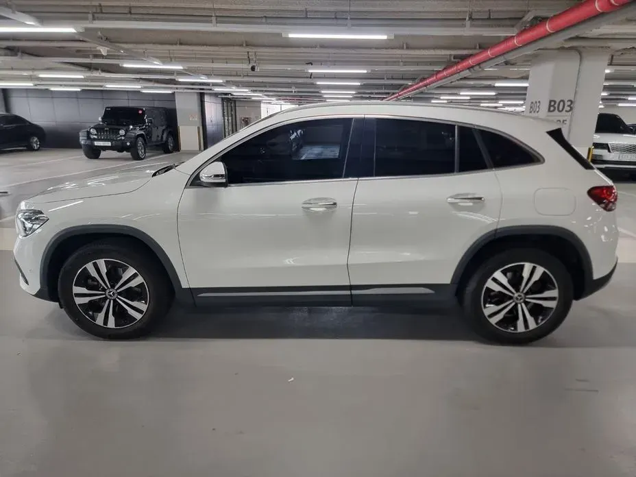 Mercedes-Benz GLA-Class