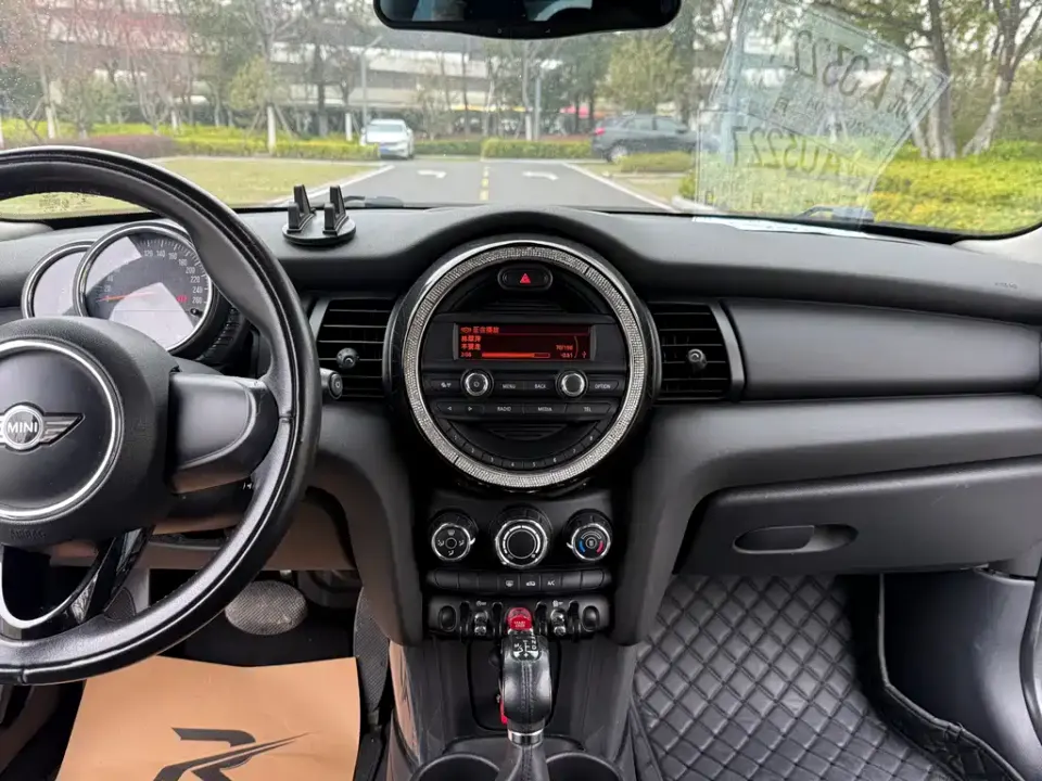 MINI Mini