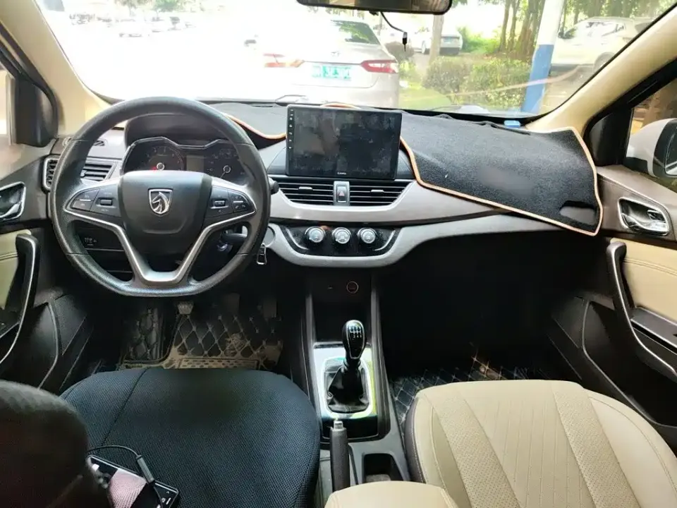 Baojun 310W