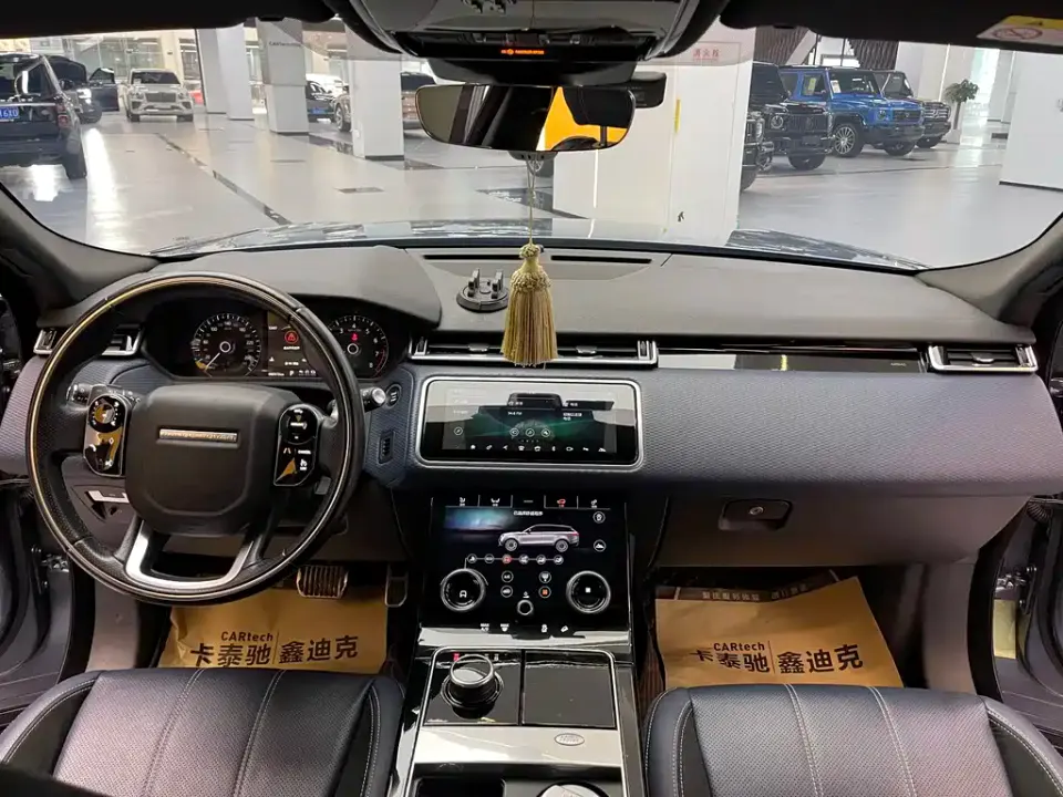 Land Rover Velar