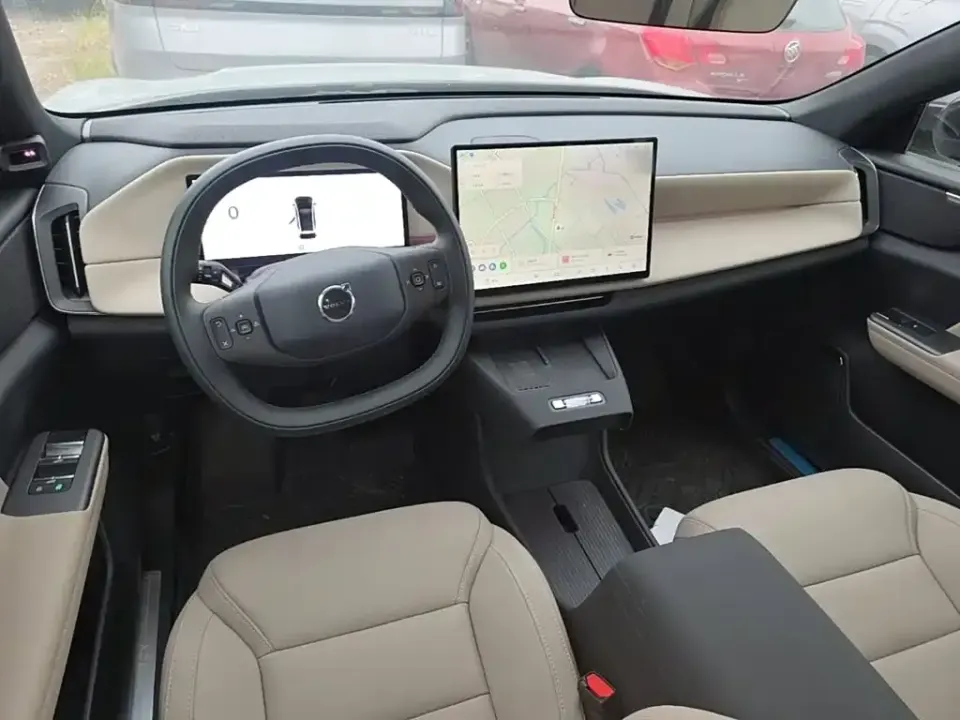 Volvo XC70 PHEV