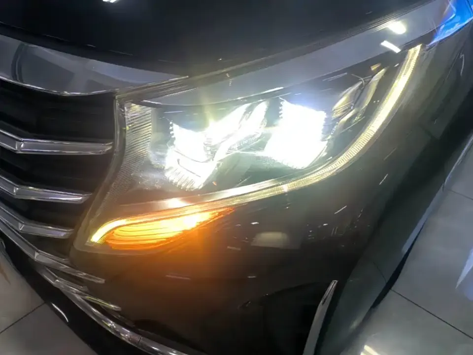 GAC Trumpchi M8