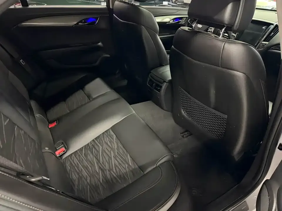 Cadillac ATS-L