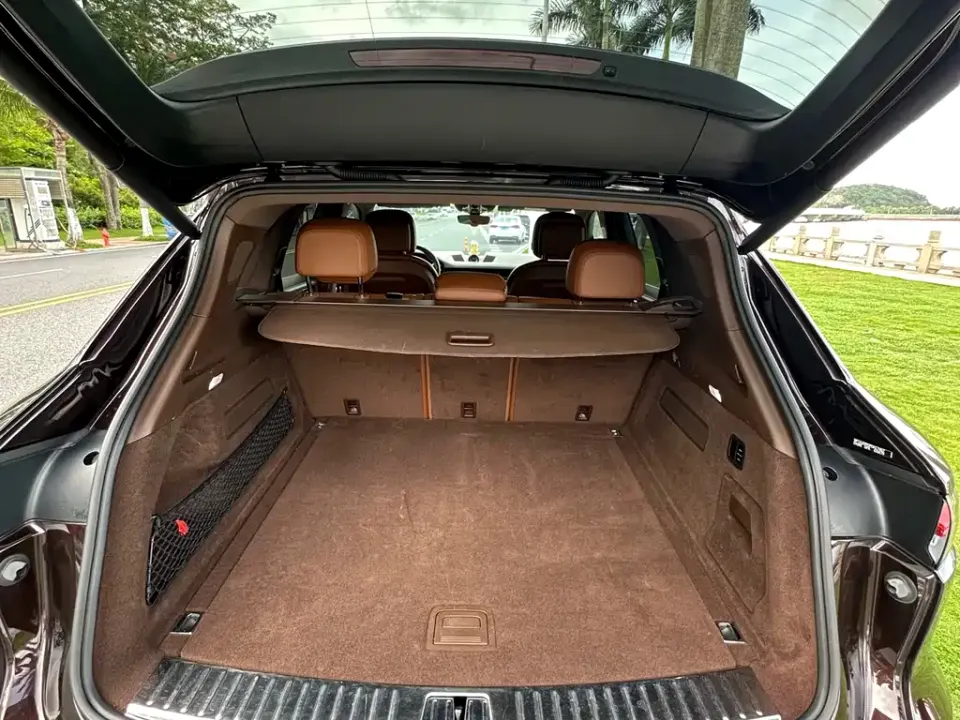 Porsche Cayenne Hybrid