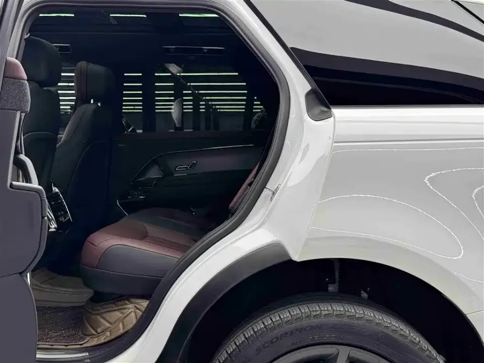 Land Rover Sport