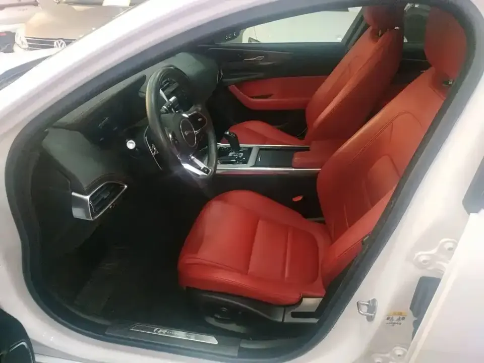 Jaguar XEL