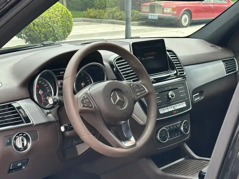 Mercedes-Benz GLE (Import)