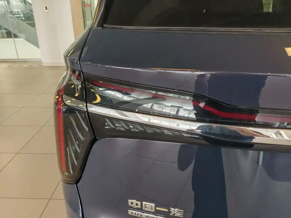 Hongqi Hongqi HS7