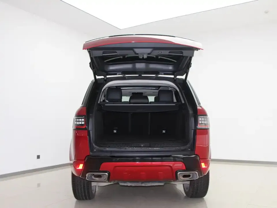 Land Rover Sport