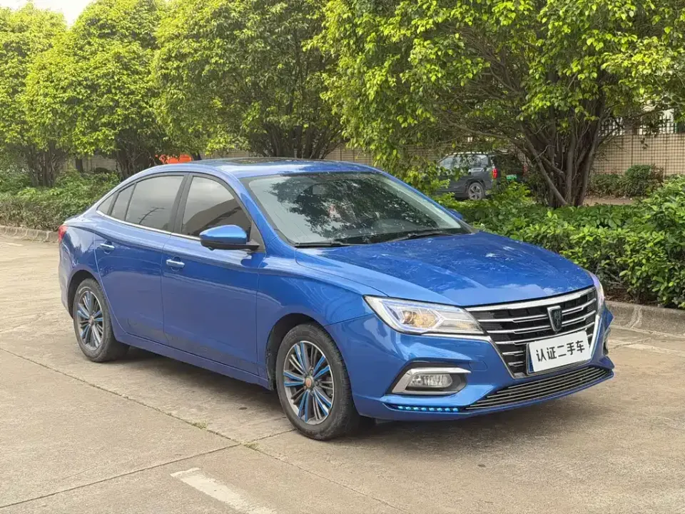 Roewe i5