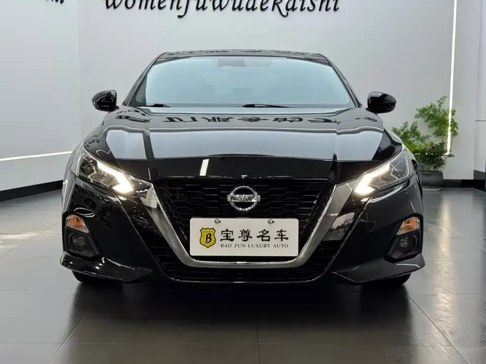 Nissan Teana