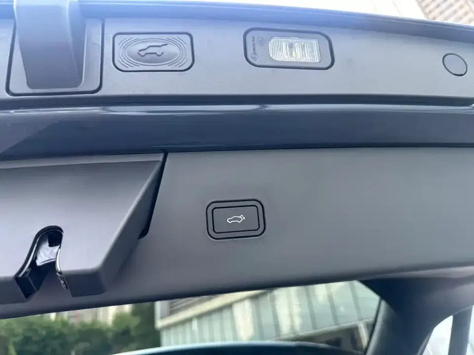 Volvo XC70 PHEV