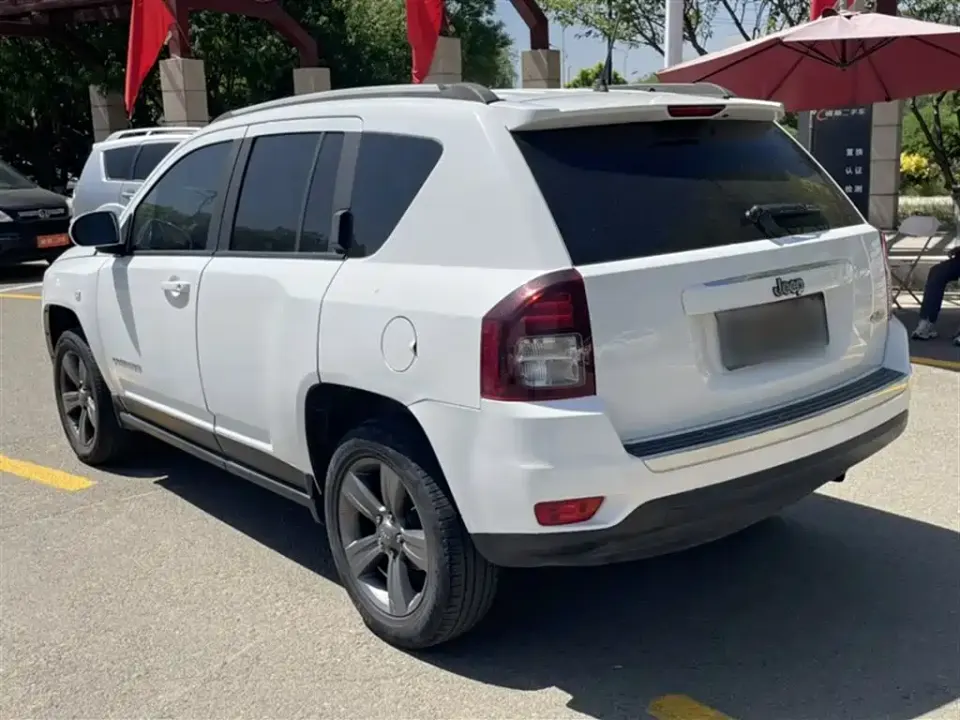 Jeep Compass (Import)