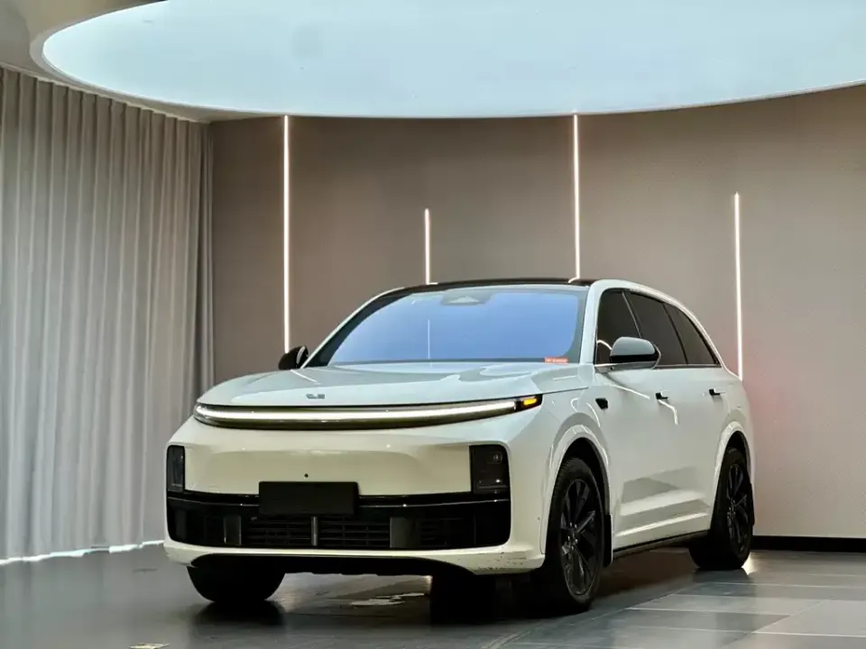 Li Li L7