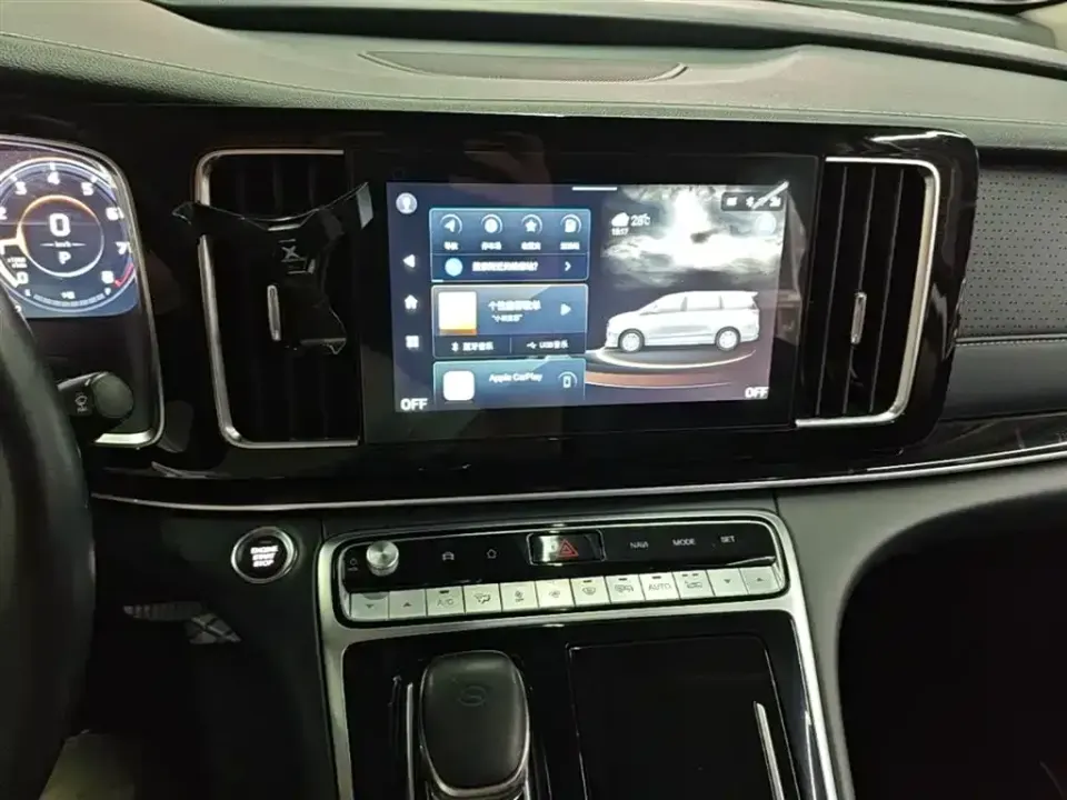 GAC Trumpchi M8