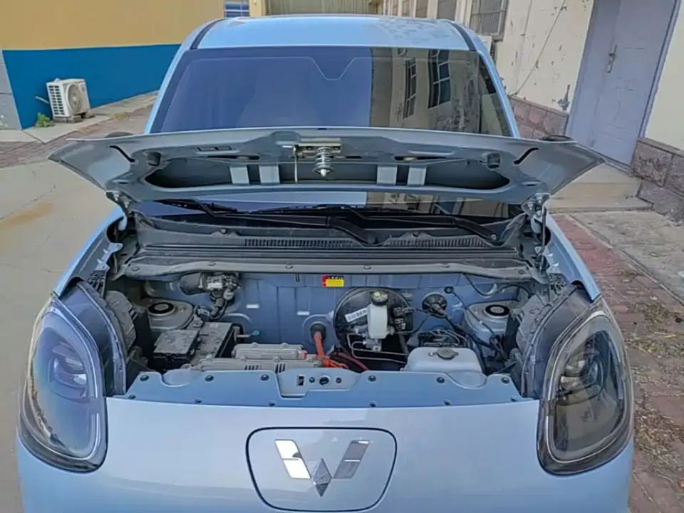 Wuling MINIEV