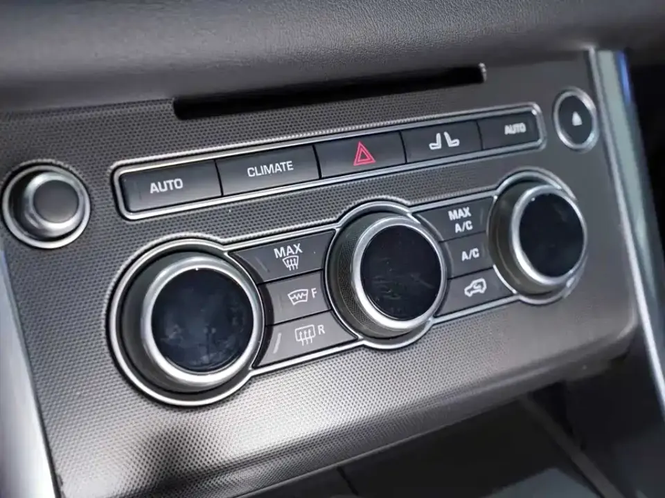 Land Rover Sport