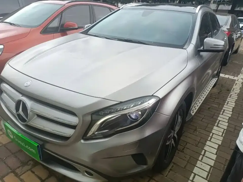 Mercedes-Benz GLA