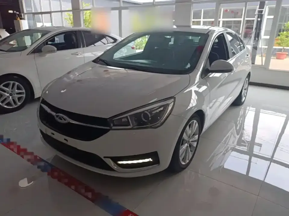 Chery Arrizo 5