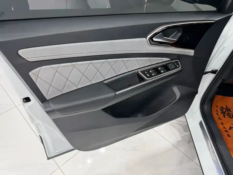 Jetta VS7