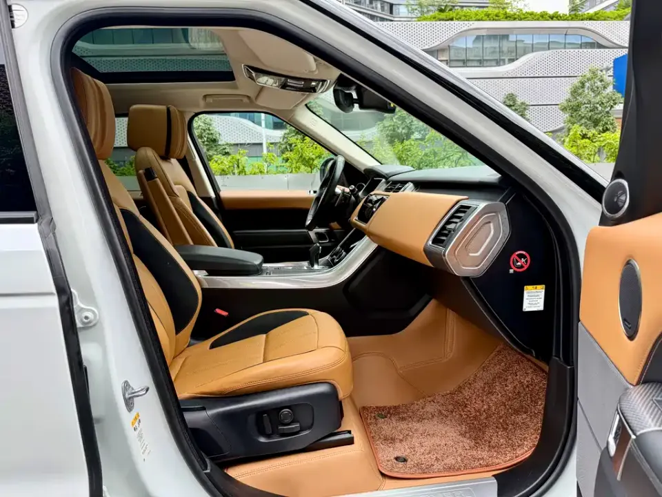 Land Rover Sport