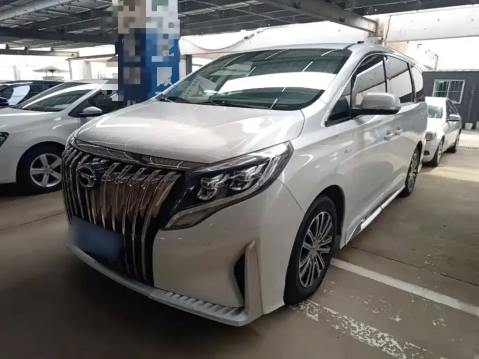 GAC Trumpchi M8
